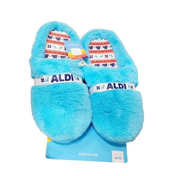 ALDI GEAR 2023 Men's Ltd Ed Holiday Faux Fur Plush Blue Logo Slippers, Size 13 - Picture 3 of 7